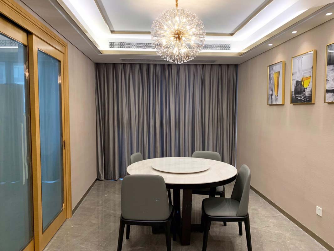 đèn chùm quả cầu bồ công anh pha lê trang trí bàn ăn