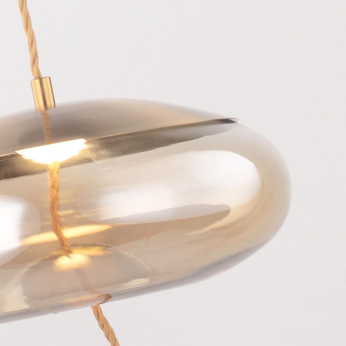 Đèn thả thủy tinh trang trí cao cấp