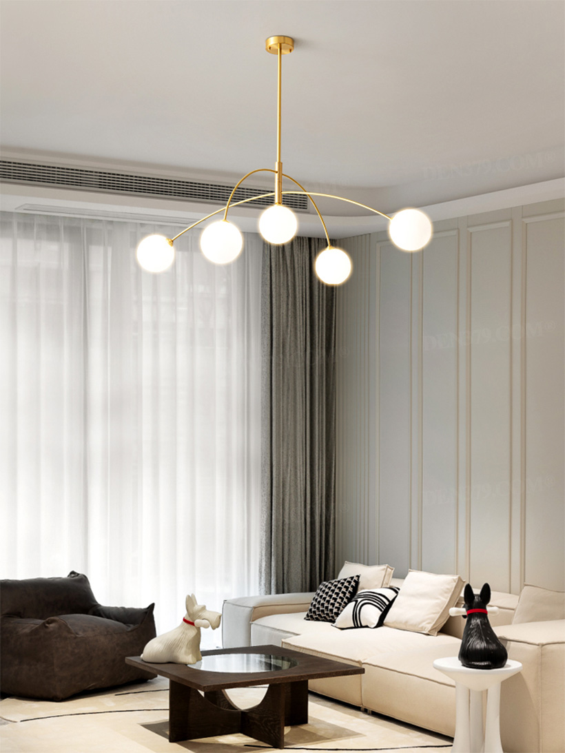 Đèn thả trần thân đồng chụp thủy tinh tròn phong cách tối giản 66717