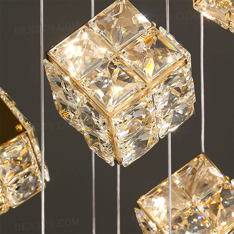 Đèn thả pha lê trang trí thông tầng 9 chiếc 83728