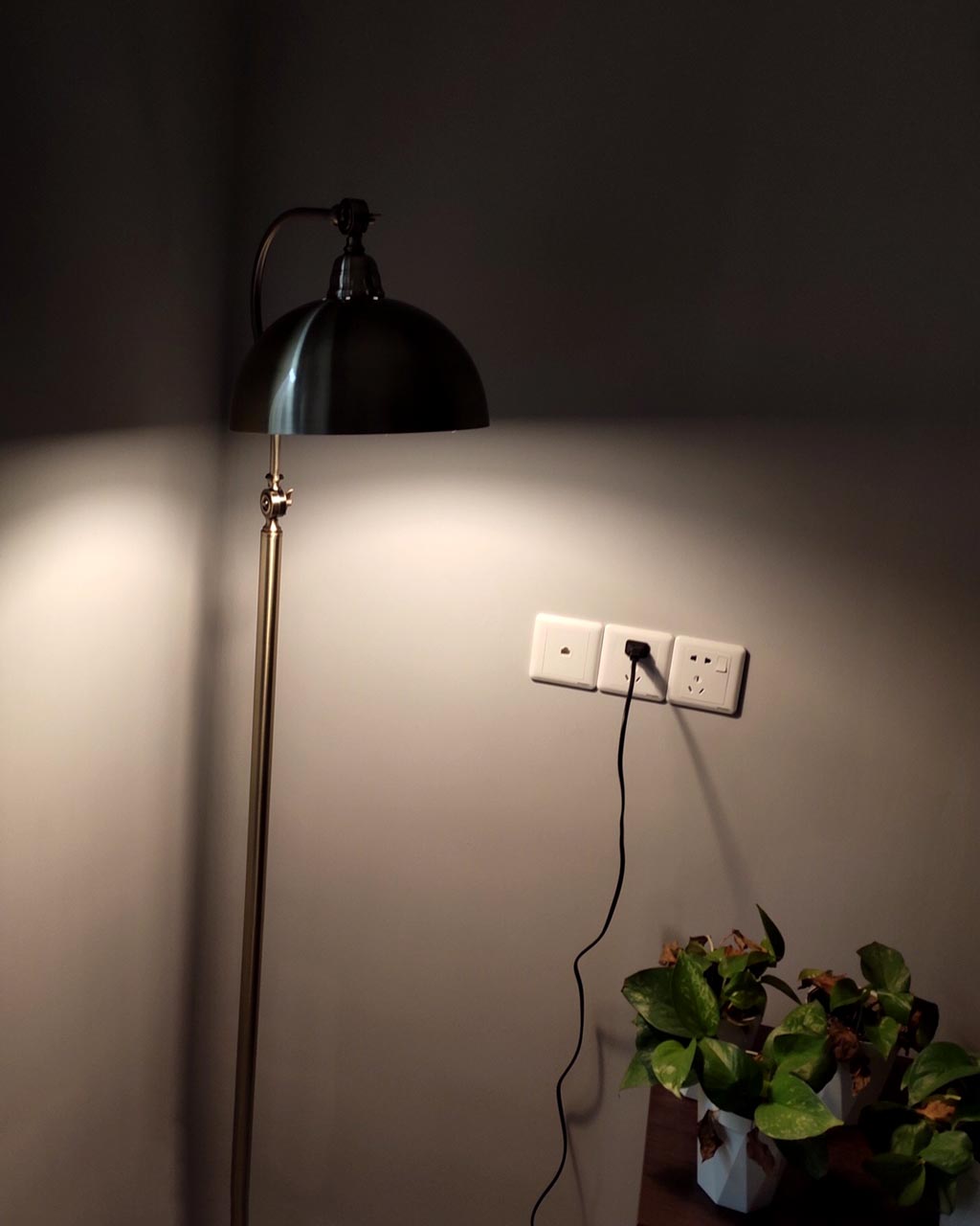 Đèn cây đứng cổ điển LD601/1