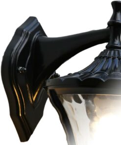 Đèn tường ngoài trời cổ điển