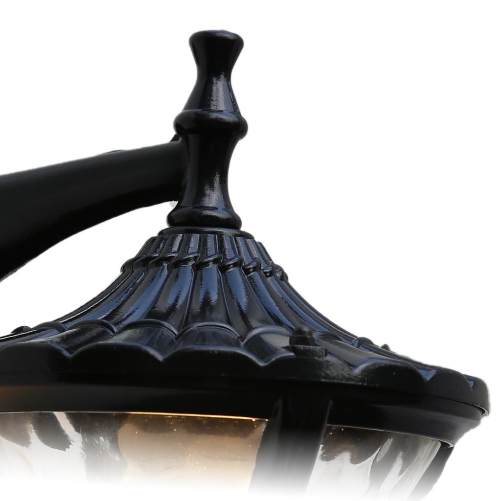 Đèn tường ngoài trời cổ điển