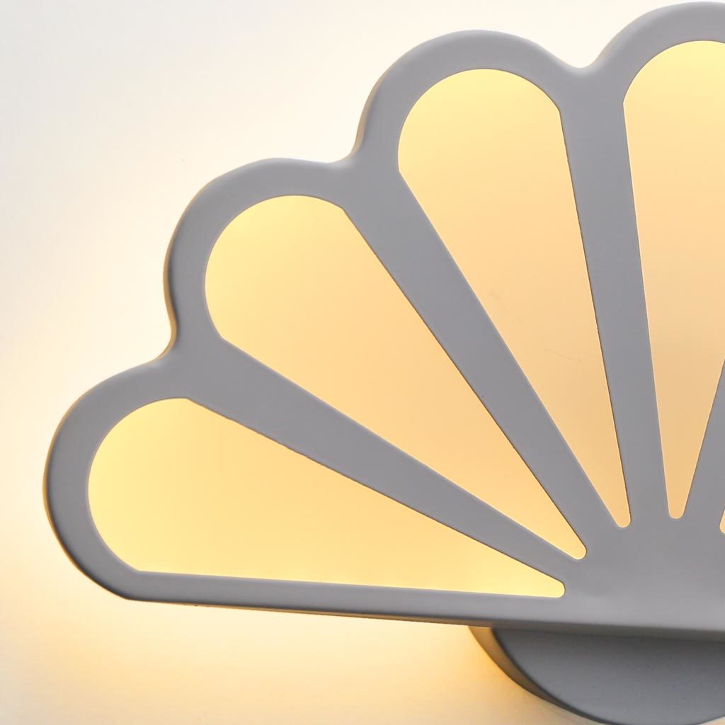 đèn gắn tường trang trí