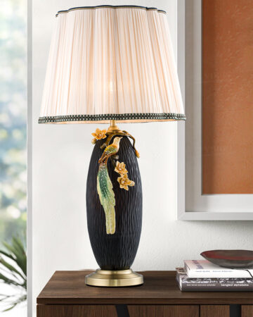 Đèn bàn gốm sứ cao cấp 63805