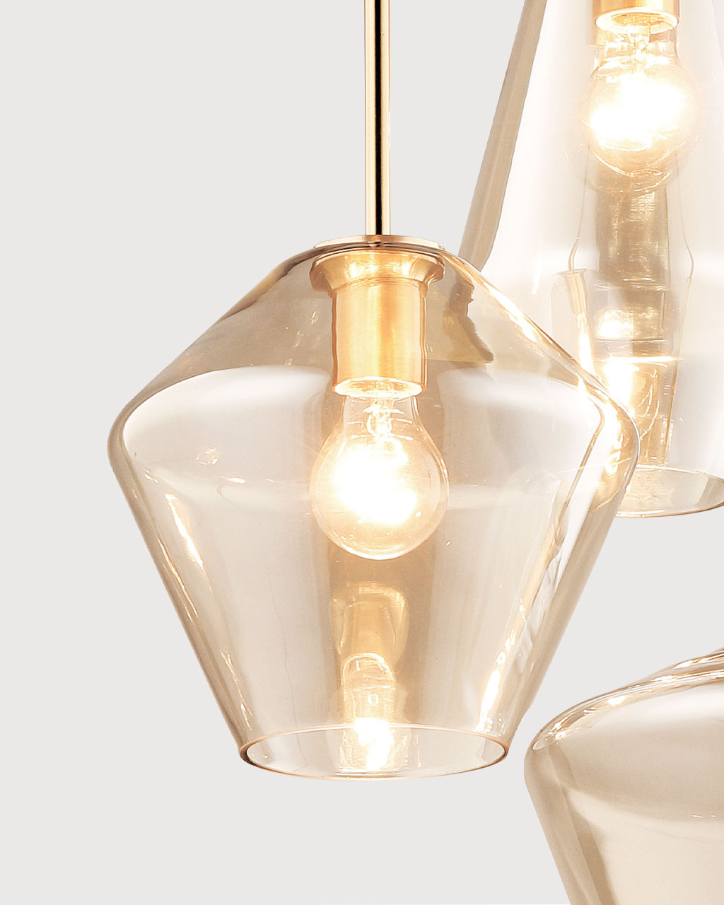 Đèn thả thủy tinh màu trà 3 bóng trang trí bàn ăn LVY860 - Image 2