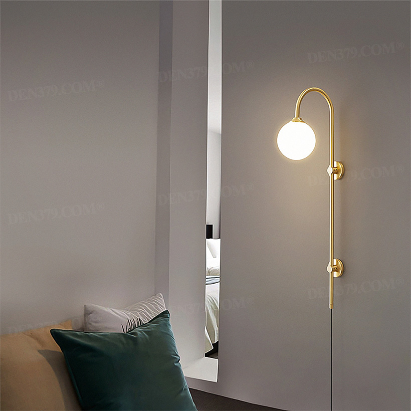 Đèn gắn tường decor đồng thau Minimalist 65759