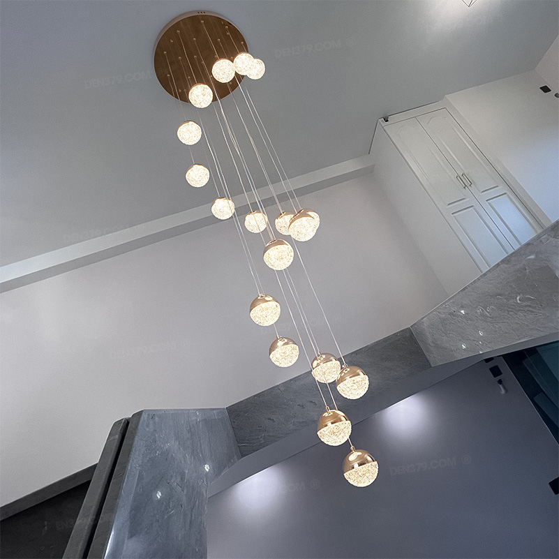 Đèn thả trang trí thông tầng 72425