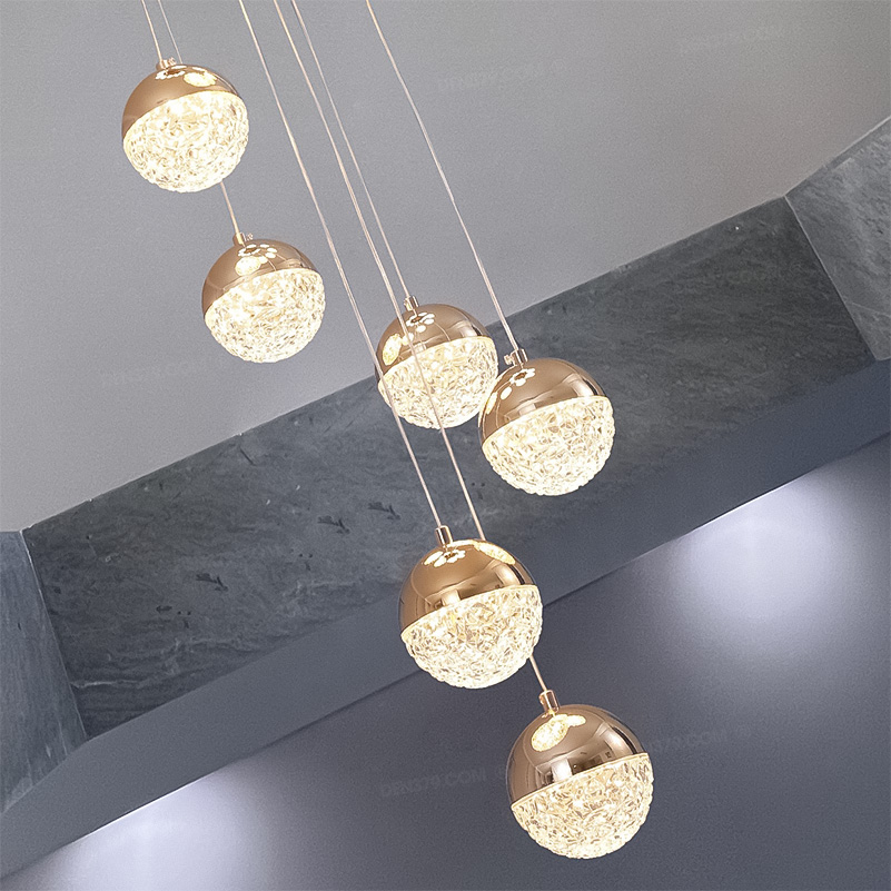 Đèn thả trang trí thông tầng 72425