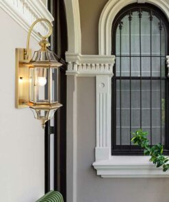 đèn tường đồng ngoài trời cổ điển