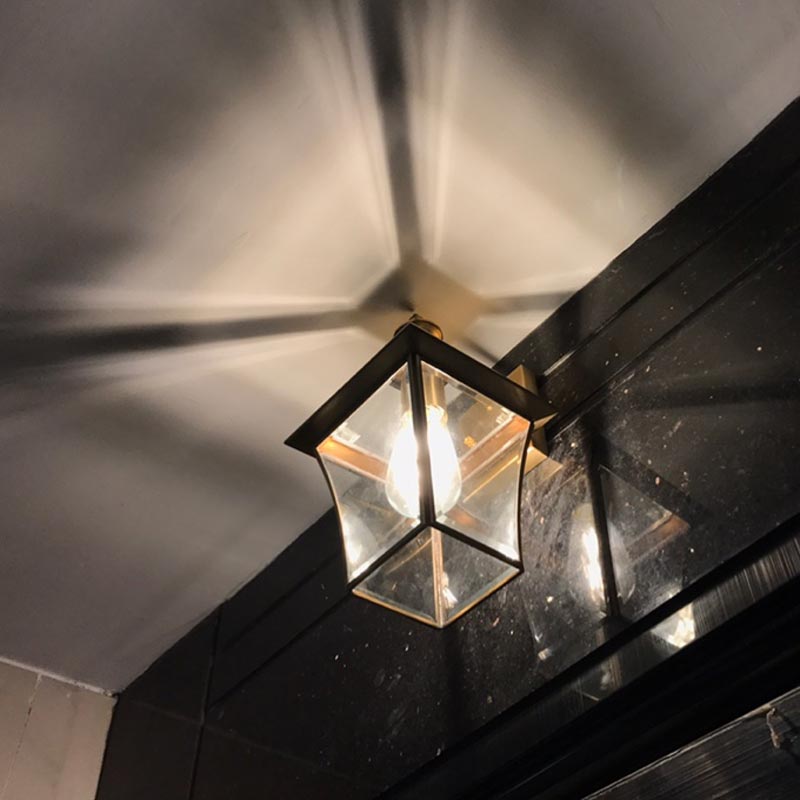 Đèn tường ngoài trời cổ điển VD-684