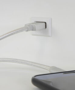 Đèn gắn hiện hiện đại tích hợp cổng sạc USB L02086