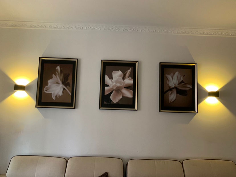 đèn hắt tường phòng khách