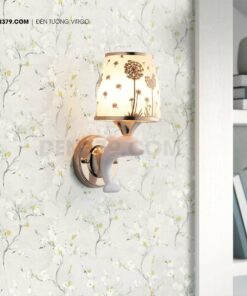 Đèn tường decor cá heo chụp thủy tinh bồ công anh QK6051