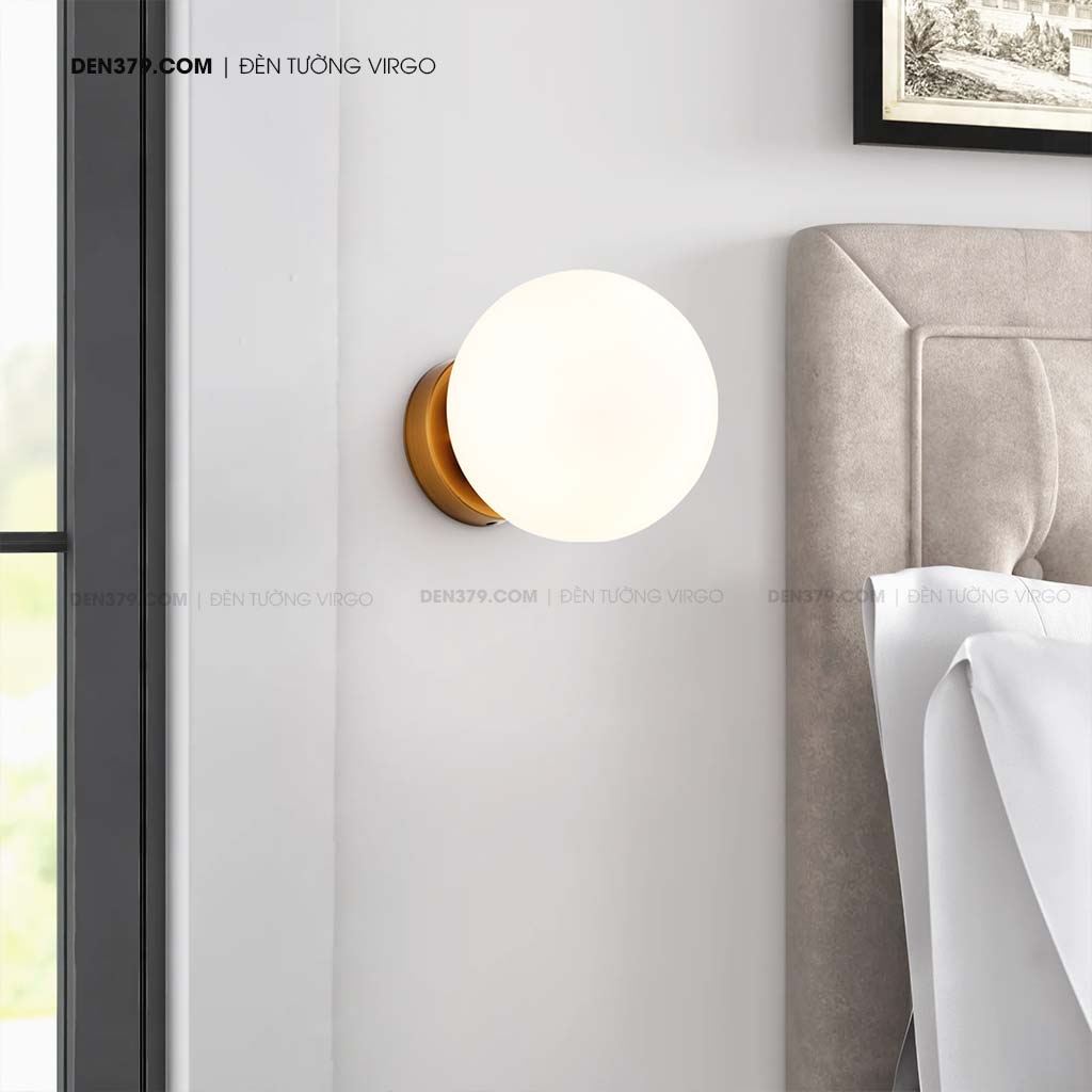 Đèn tường quả cầu thủy tinh trắng sứ QK6947