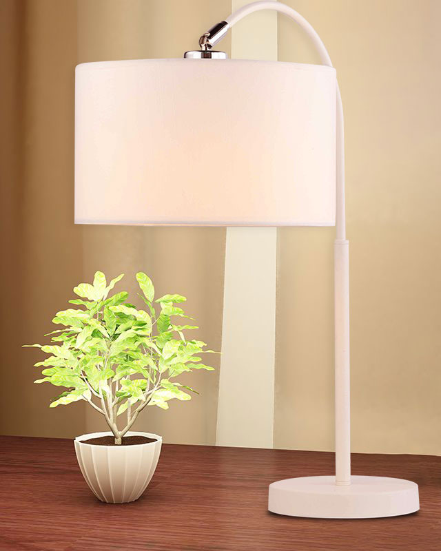 Đèn để bàn hiện đại 17641