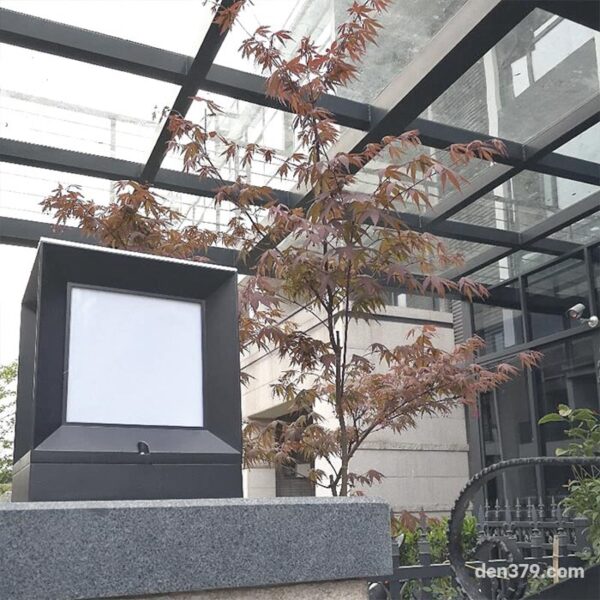 Đèn trụ, cột cổng ngoài trời ô vuông hiện đại