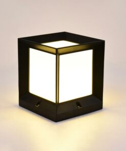 Đèn trụ, cột cổng ngoài trời ô vuông hiện đại