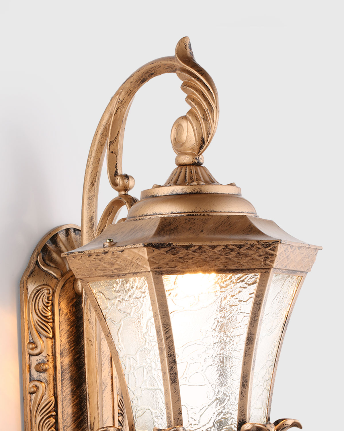 Đèn tường ngoài trời cổ điển VT160G