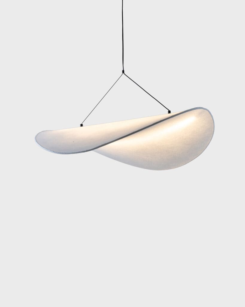 Đèn Thả Trần Dáng "Chiếc Mũ Bay" Uốn Lượn Nghệ Thuật VRG-THD27