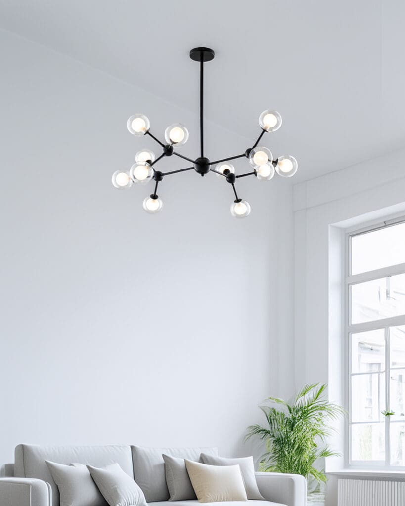 Đèn Chùm Phân Tử 12 Bóng Khung Đen Chao Thủy Tinh Trong VRG-TTK817-12