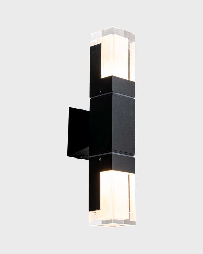 Đèn Tường Hiện Đại Hợp Kim Màu Đen Pha Lê Sang Trọng VRG-VNT666