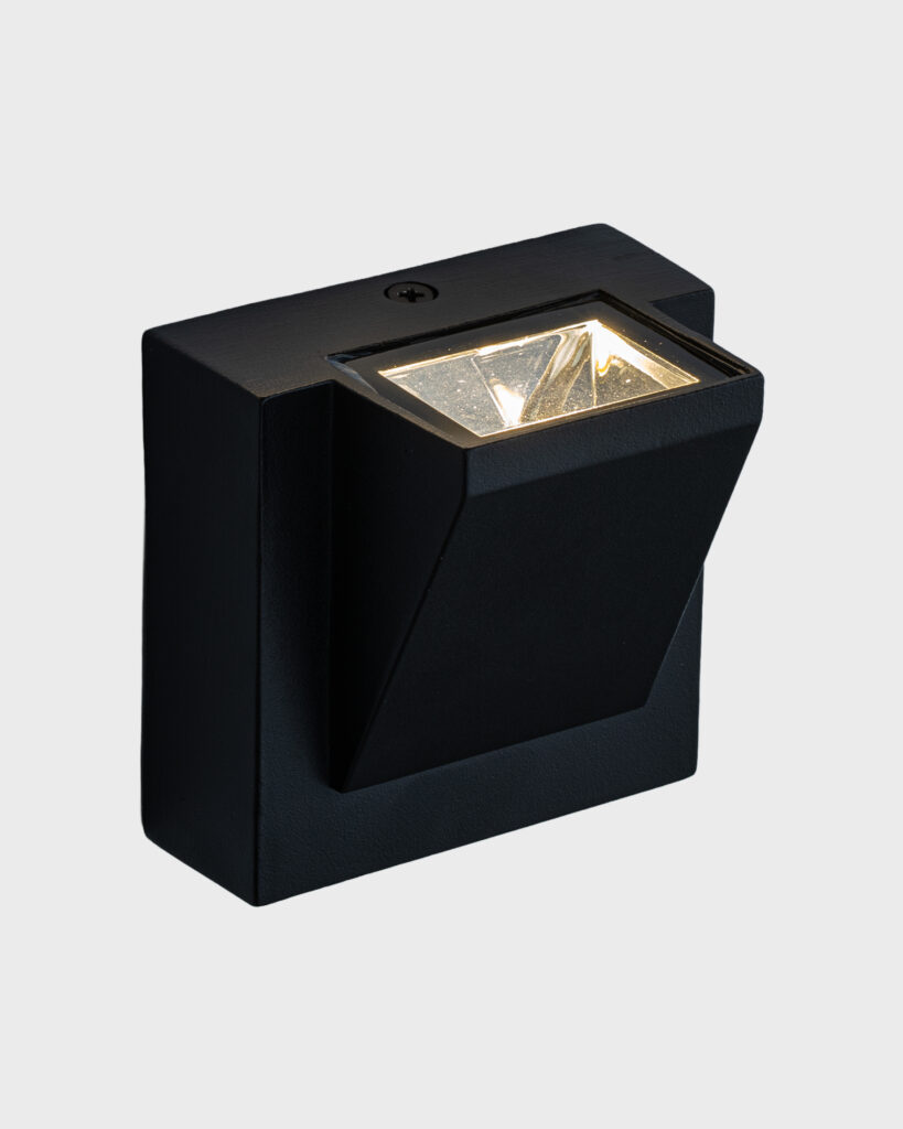 Đèn Tường Hiện Đại Hợp Kim Màu Đen Chất Lượng Cao VRG-VNT2220T1