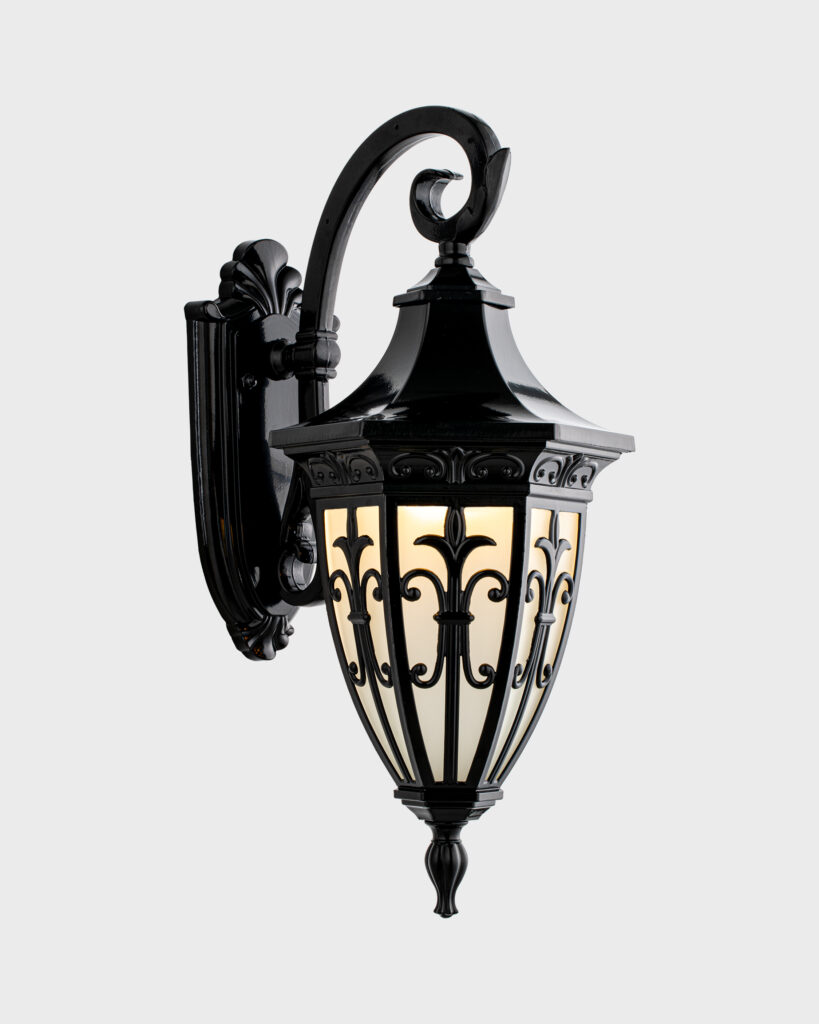 Đèn Tường Cổ Điển Đồng Với Họa Tiết Tinh Tế Sang Trọng - VRG-VNT6720