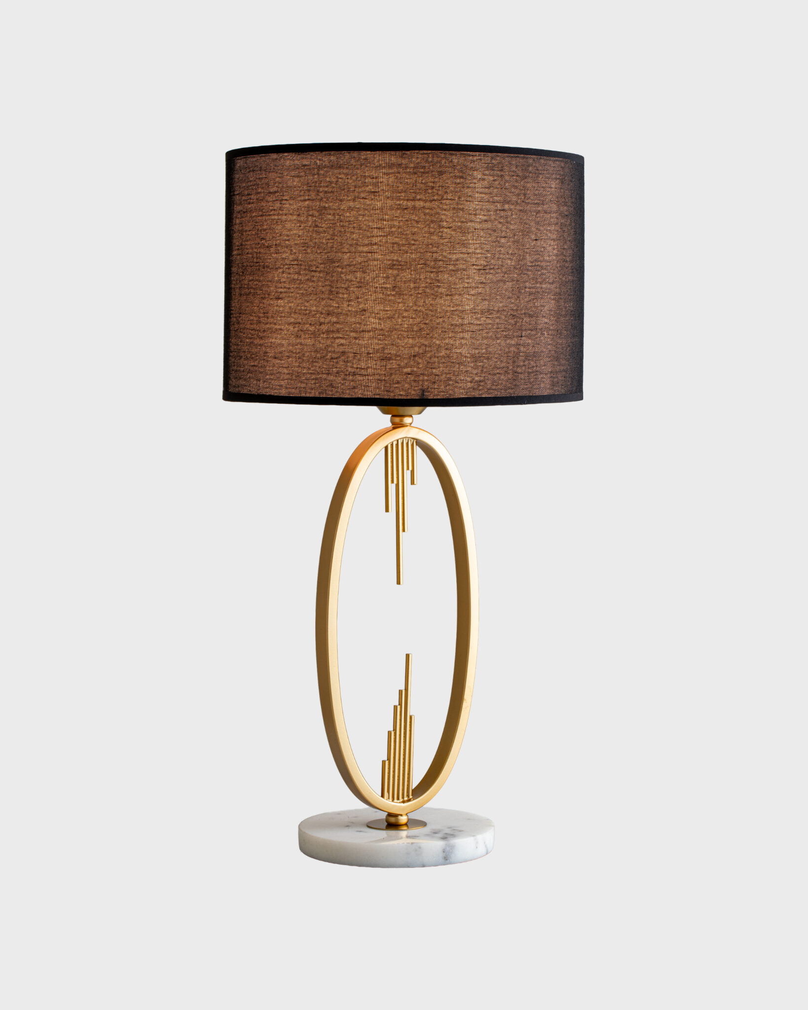 Đèn Bàn Họa Tiết Độc Đáo Pha Lê Hình Oval Màu Vàng Sang Trọng VRG-DB582B