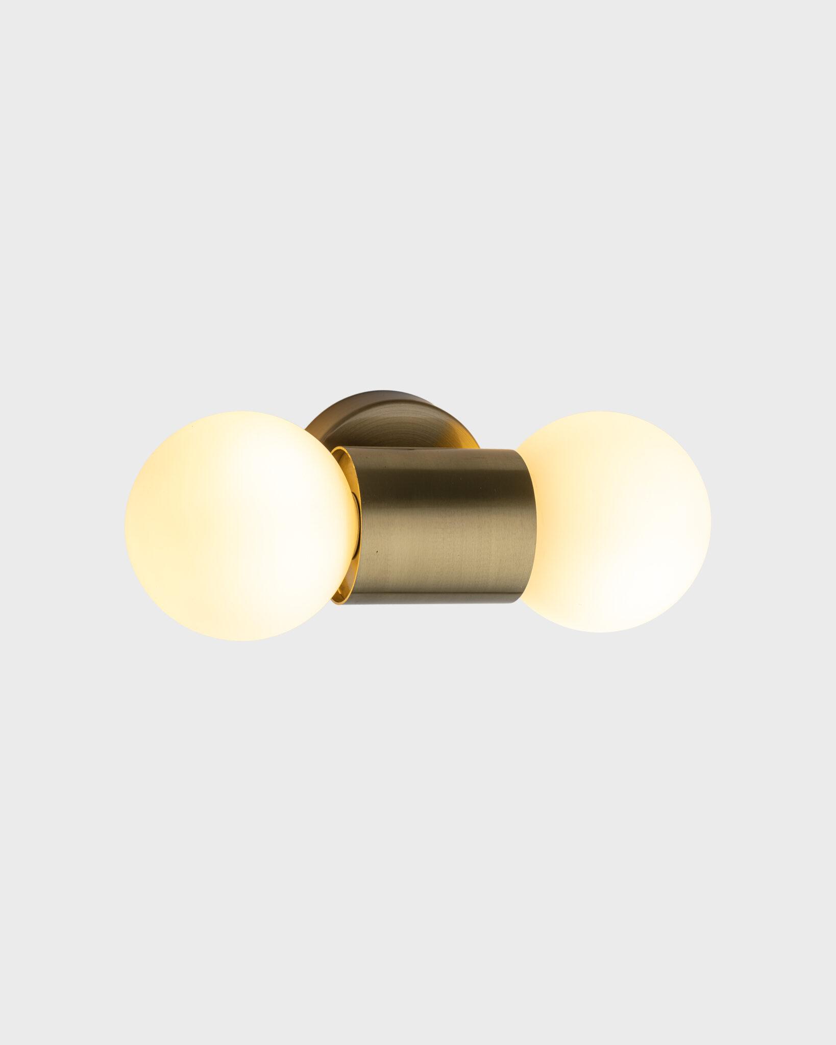 Đèn Tường Hiện Đại Hợp Kim Nhôm Màu Vàng Gold Tinh Tế VRG-GT46023