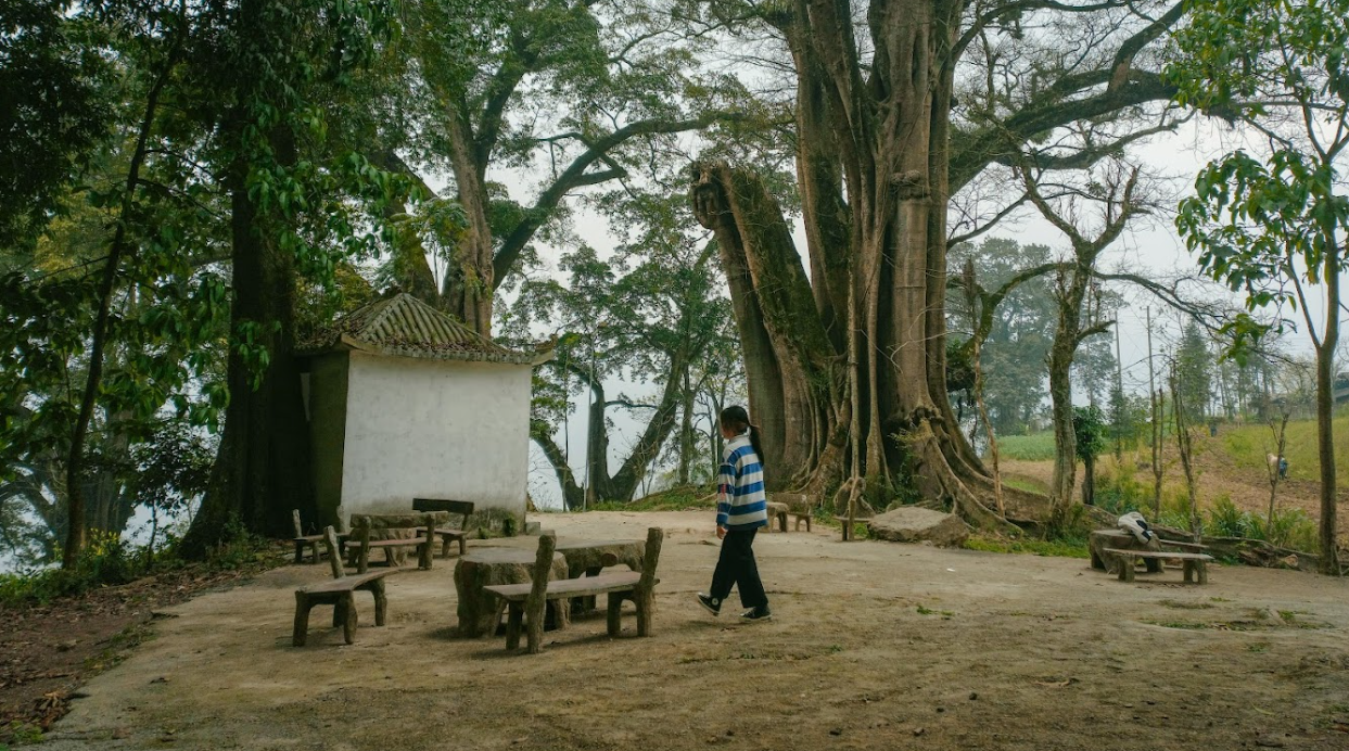 làng cổ Thiên Hương