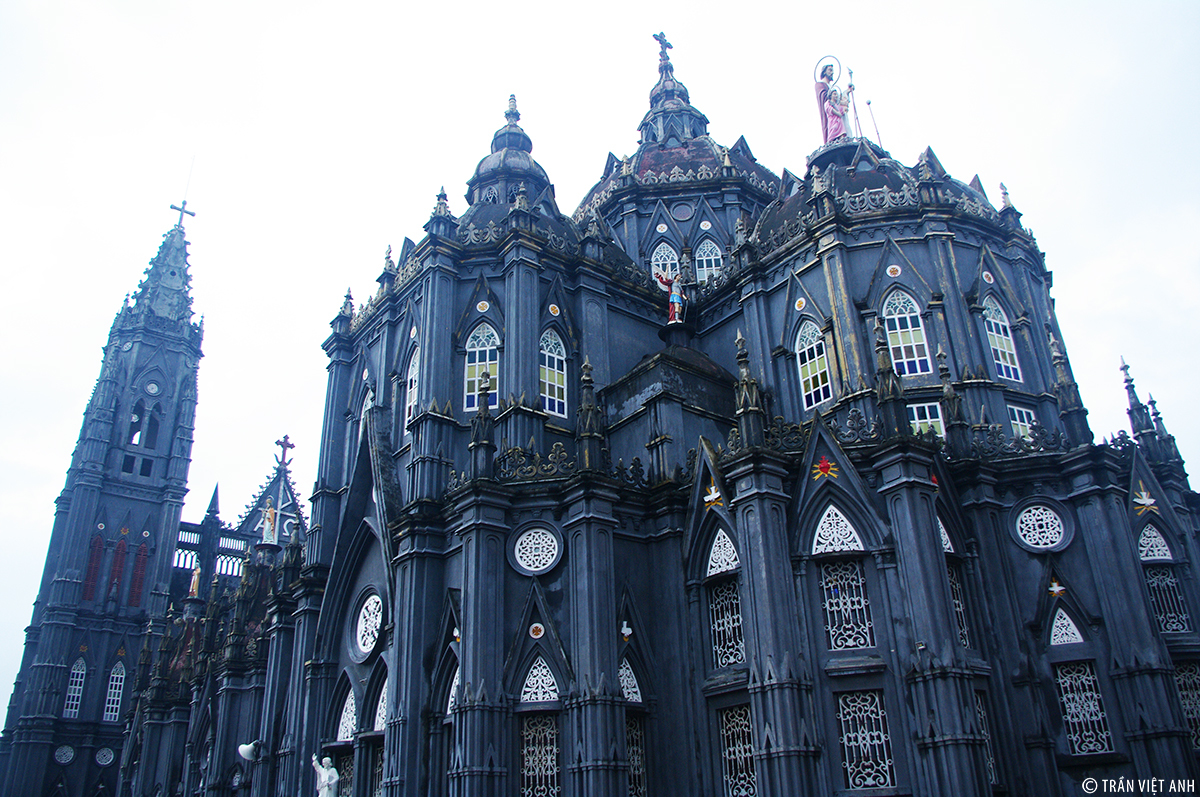 Nam Dinh churches