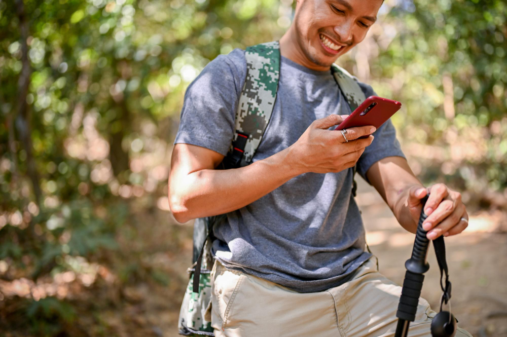 Social platform for hikers_3