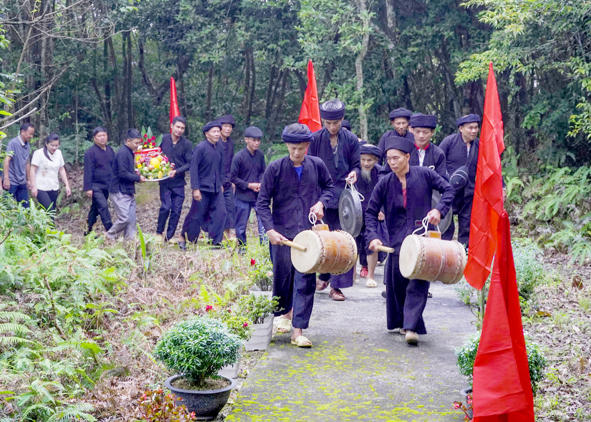 La Chi people culture_1