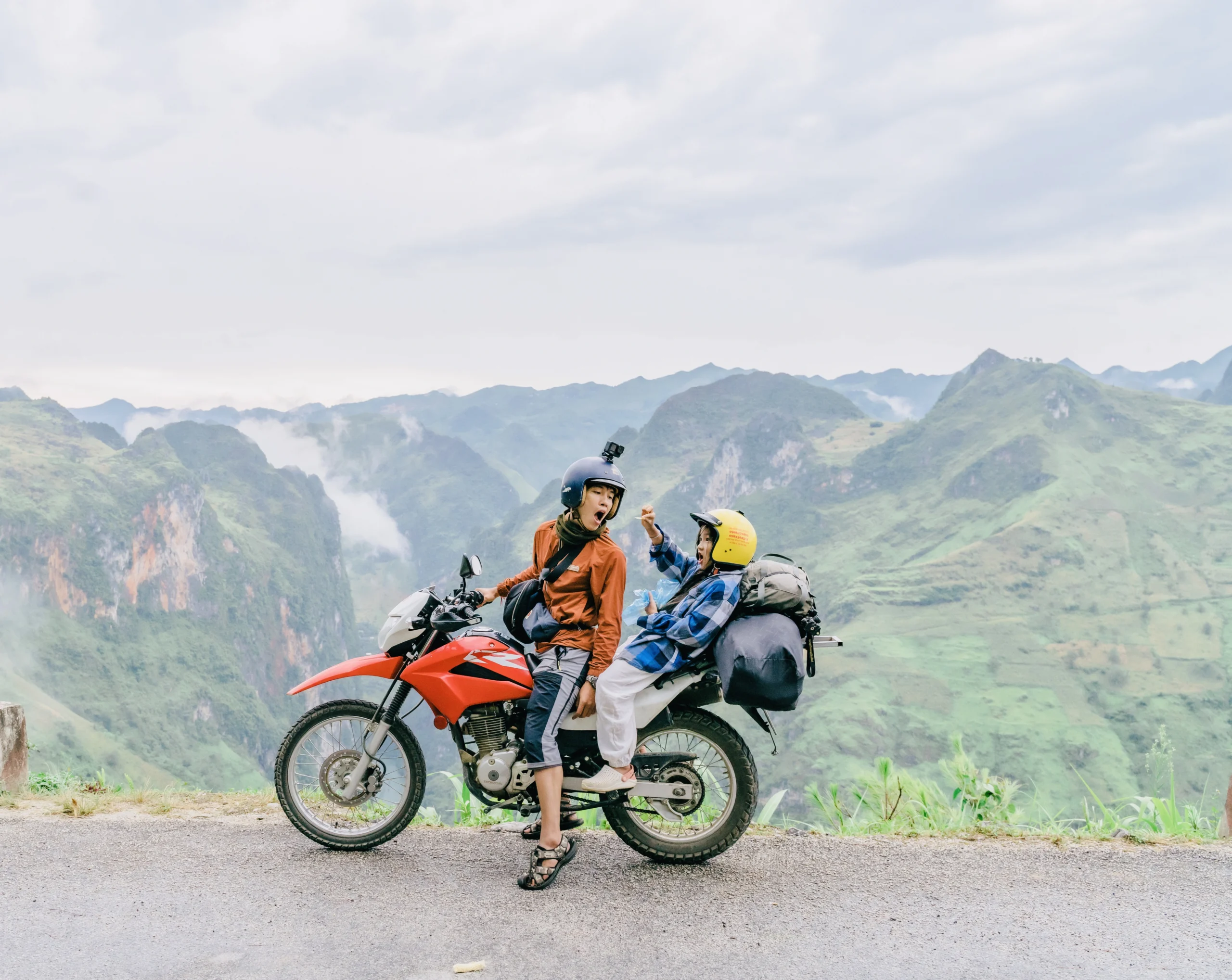 Motorbike rental Vietnam_2