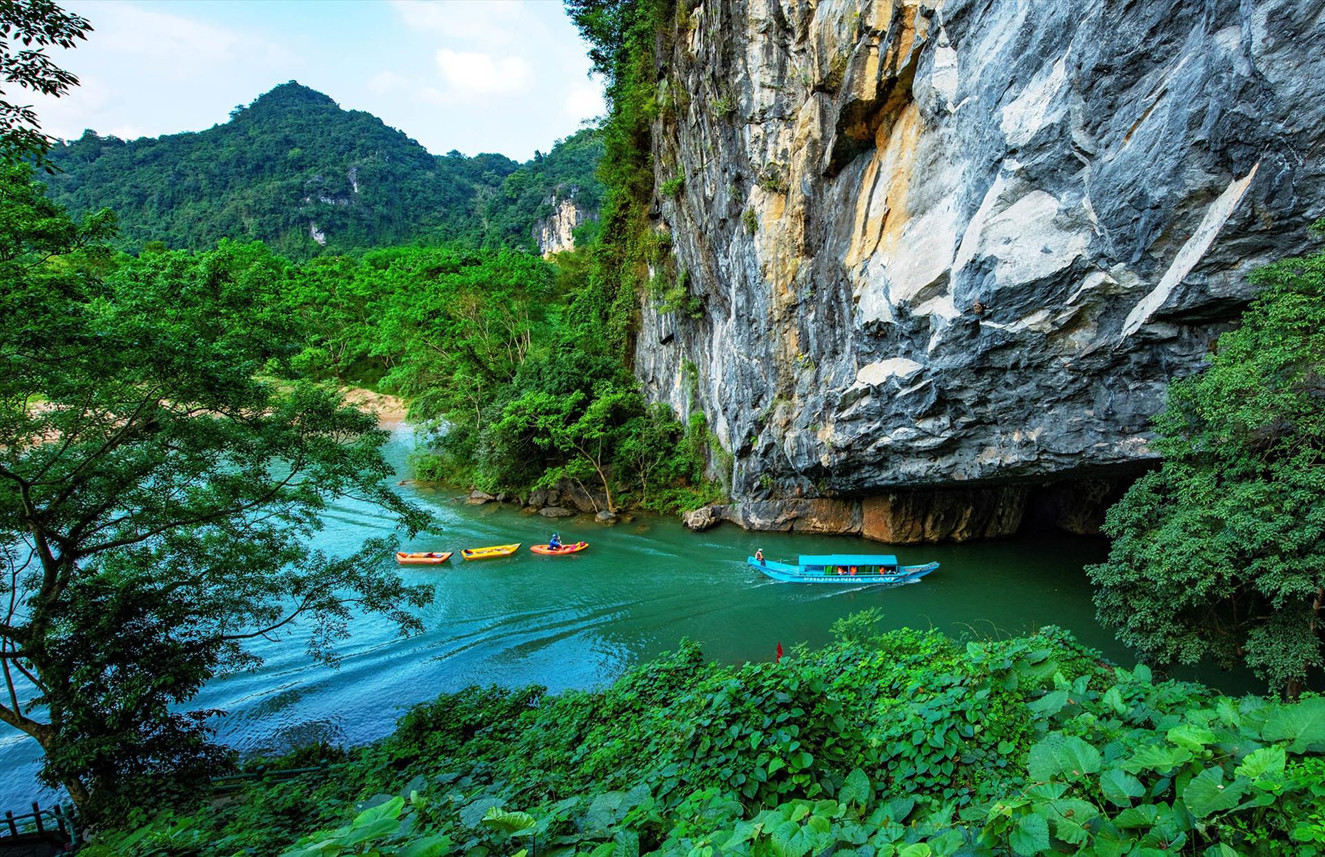 authentic Vietnam travel experiences_4