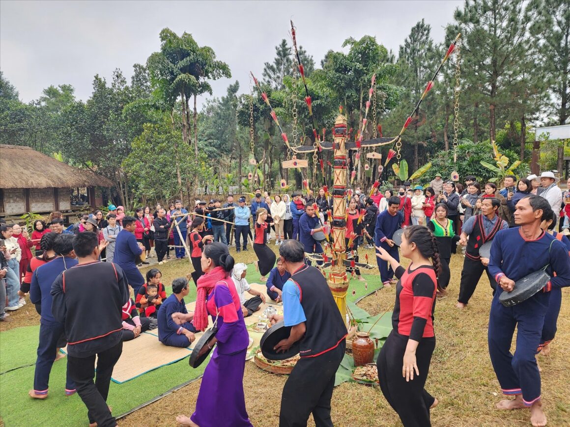 Raglai music and culture_5