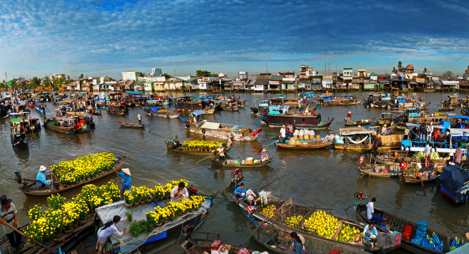 best time to visit Mekong Delta floating market_2