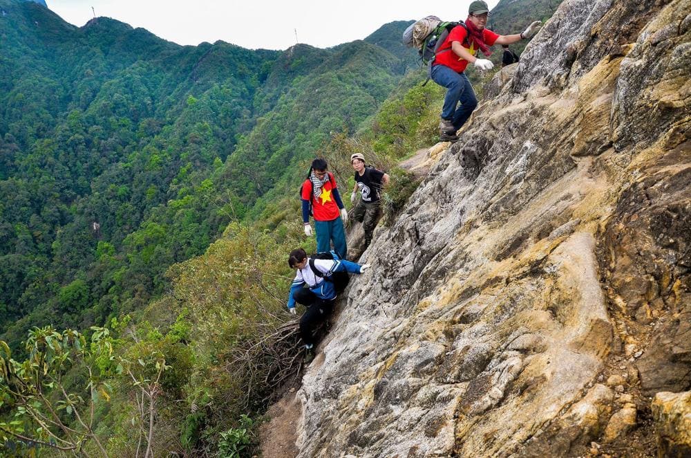 climbing Fansipan 2 day 1 night_1