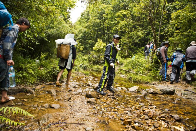 climbing Fansipan Sapa_2