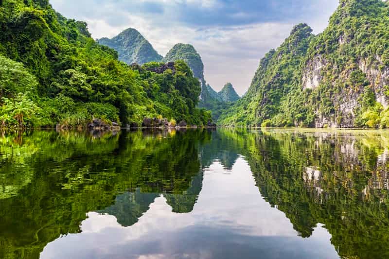 Trang An hidden shrines_1