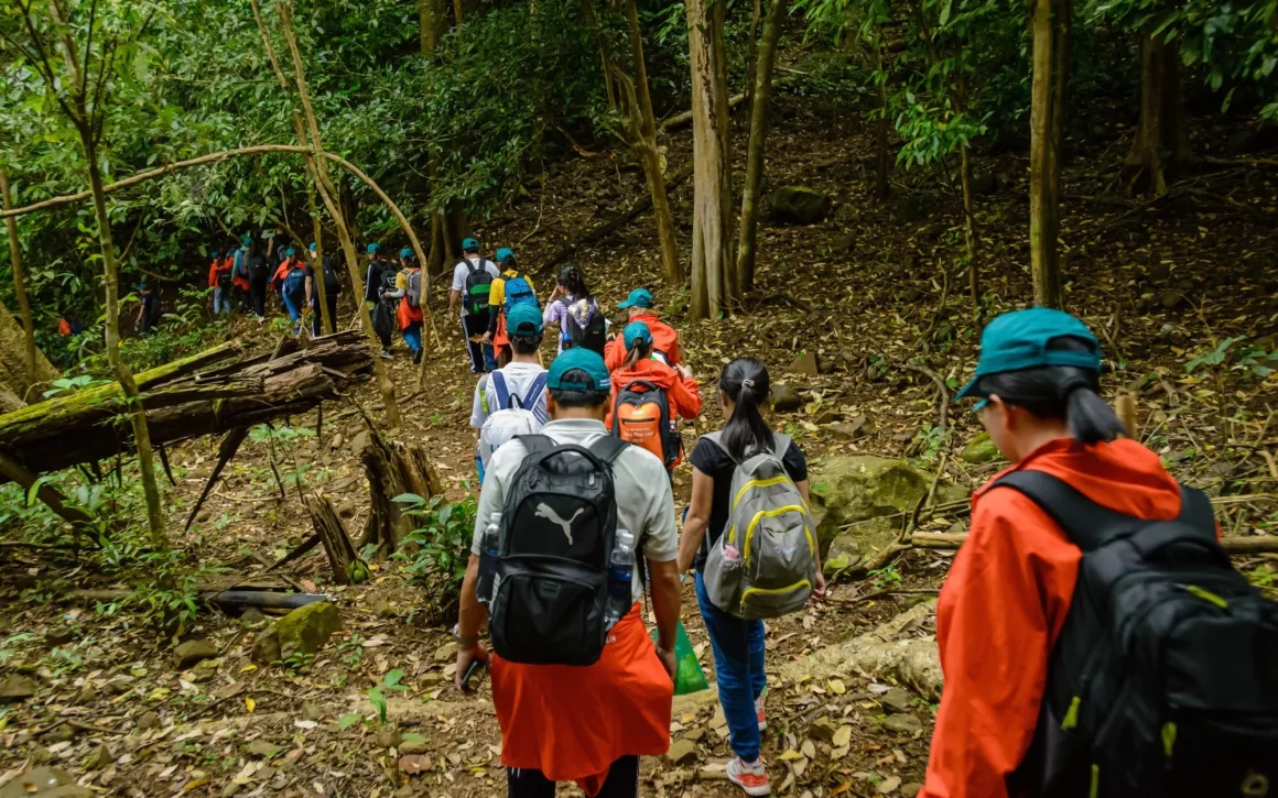 sustainable trekking Vietnam_3
