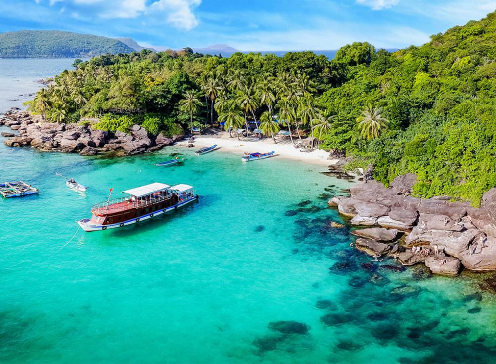 hidden islands in Vietnam