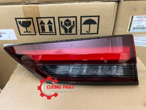 Hình ảnh đèn hậu trong Xpander 2022-2025 chính hãng