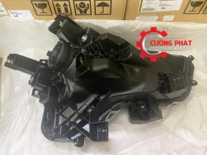 Góc chụp mặt sau đèn pha Eco Xpander 2022-2025