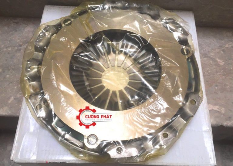 Góc chụp mặt sau mâm ép Triton, Sport máy 4D56 chính hãng