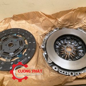 Góc chụp cận cảnh lá côn, bàn ép Triton, Sport máy 4N15 chính hãng