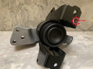 Góc chụp cận cảnh cao su chân máy thủy lực Attrage, Mirage 2014-2025 chính hãng