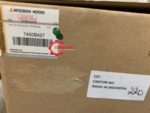 Chi tiết tem mã galang đen Xpander 2019 