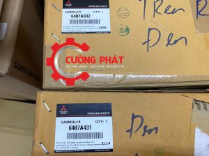 Chi tiết tem mã nẹp đen ba đờ xốc trước Triton Athlete 2021 chính hãng